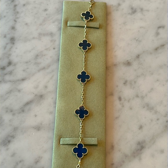 Van Cleef & Arpels 18k yellow gold navy blue alhambra bracelet (Vendôme edition) - Picture 1 of 3